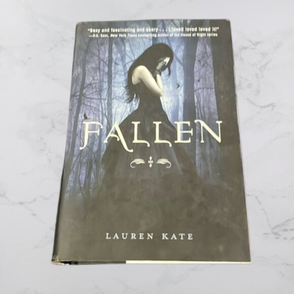 Fallen - Lauren Kate - Hardback - Picture 1 of 5